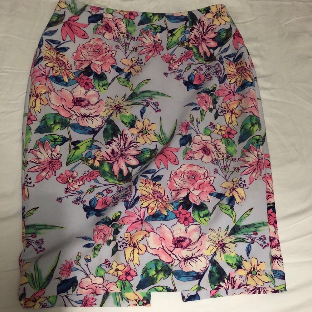 Floral Pencil Skirt | Forever 21 | Small